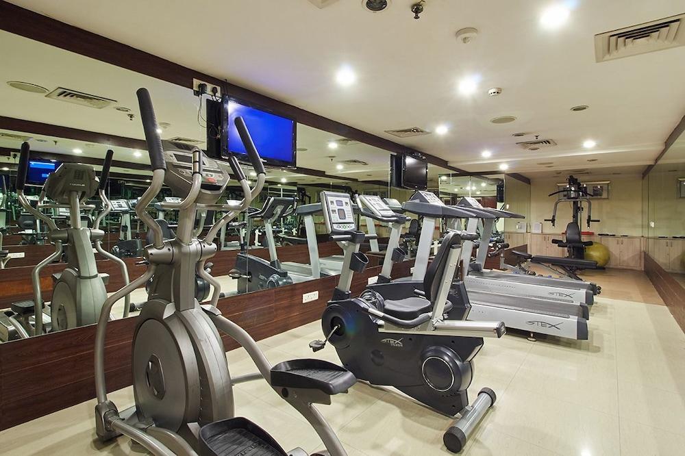 Hotel Royalton Hyderabad Abids Extérieur photo