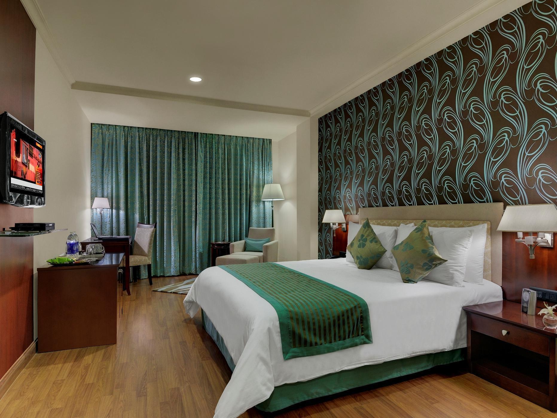 Hotel Royalton Hyderabad Abids Extérieur photo