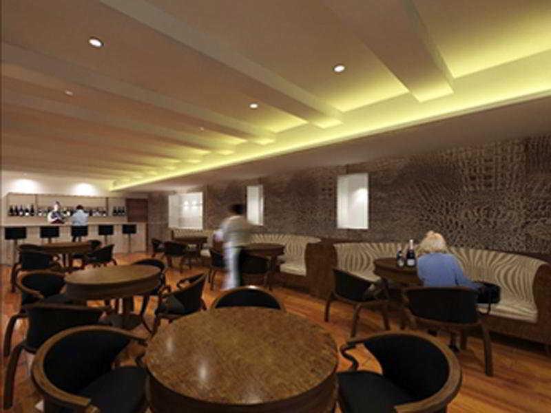 Hotel Royalton Hyderabad Abids Restaurant photo
