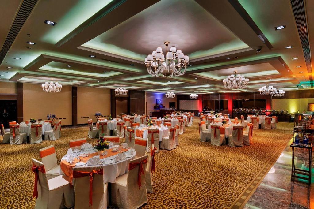 Hotel Royalton Hyderabad Abids Extérieur photo