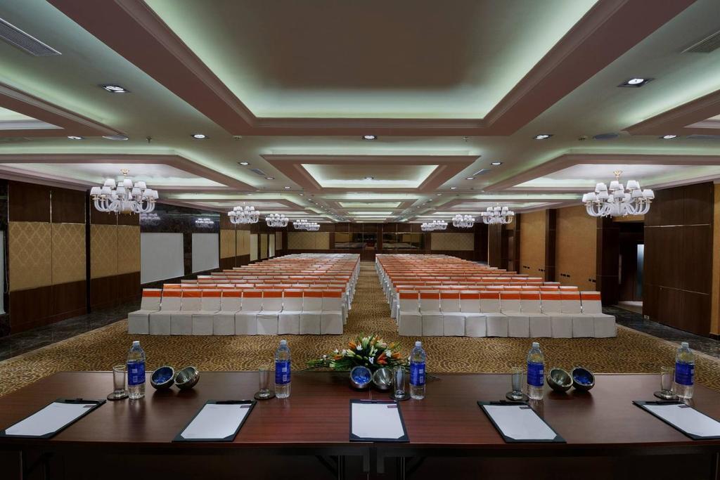 Hotel Royalton Hyderabad Abids Extérieur photo