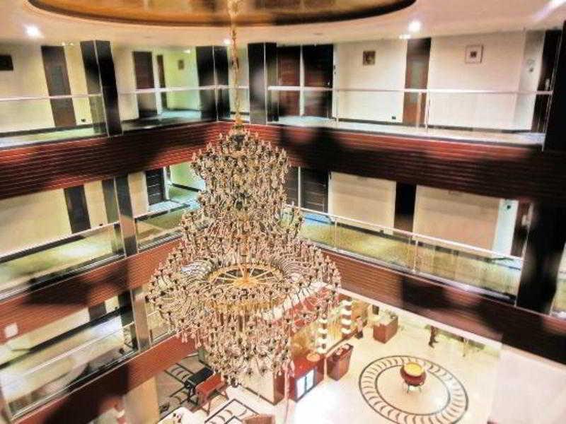 Hotel Royalton Hyderabad Abids Extérieur photo