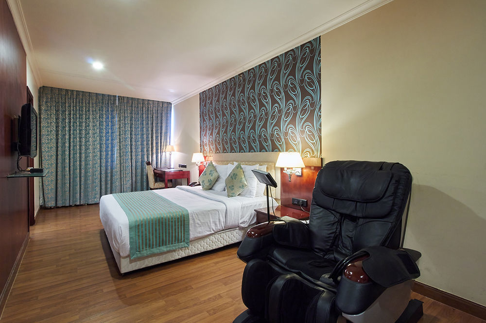 Hotel Royalton Hyderabad Abids Extérieur photo